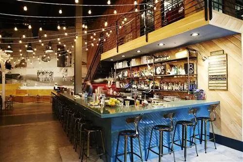 ресторан бастион - чем заняться в нэшвилле