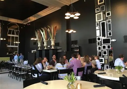 Фотография Easy Bistro and Bar от Джастина Уолтера на Travelstoke.