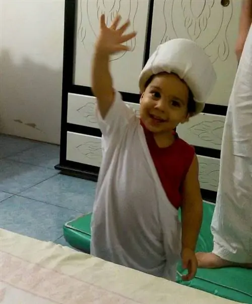 Авторы и права: Махо Росселл