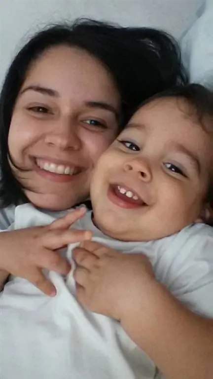 Авторы и права: Махо Росселл