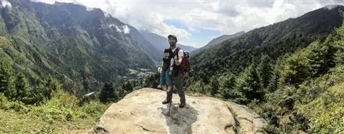 Почему я привел свою 3-летнюю девочку посмотреть на Эверест