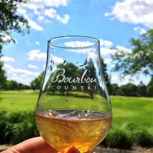 Округ Бурбон Луисвилл Кентукки