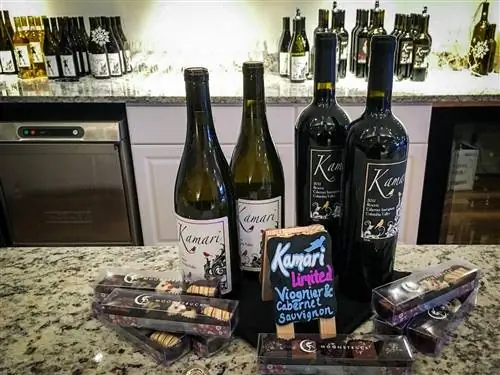 Wine Girl Wines Ливенворт
