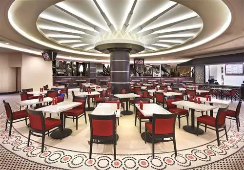 Атлантис Казино Резорт Спа