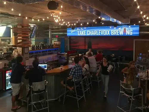 Lake Charlevoix Brewing Michigan не используют повторно