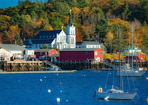 7 маленьких прибрежных городков штата Мэн с тупиками, скалистыми берегами и вкусными морепродуктами