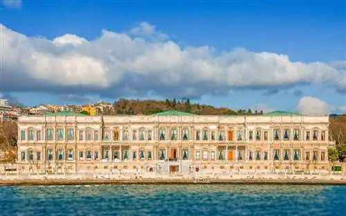 Дворец Чираган, Стамбул