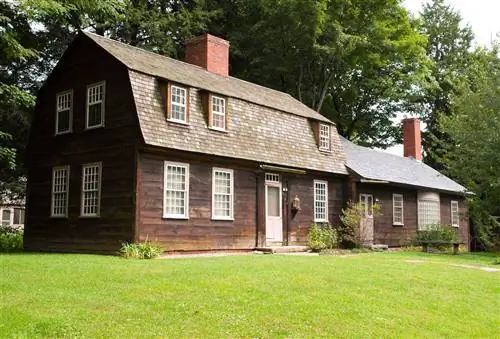 Исторический район Old Deerfield Village в Западном Массачусетсе