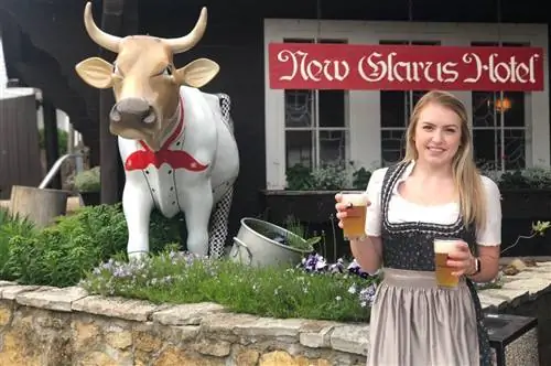 самые европейские города в америке glarus wisconsin hotel ресторан