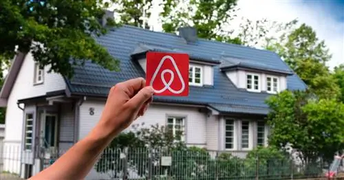 Действительно ли дома на Airbnb более доступны, чем отели? Этот набор данных говорит «нет»