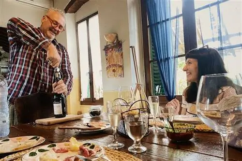 ужин после охоты на трюфели в Тоскане