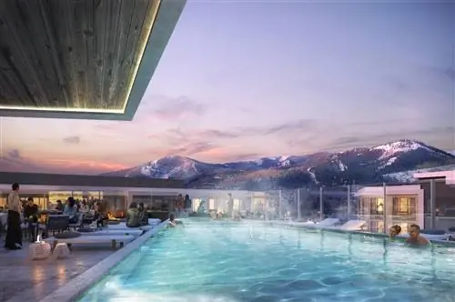 Преобразование бассейна в Pendry Park City Utah в новый роскошный отель