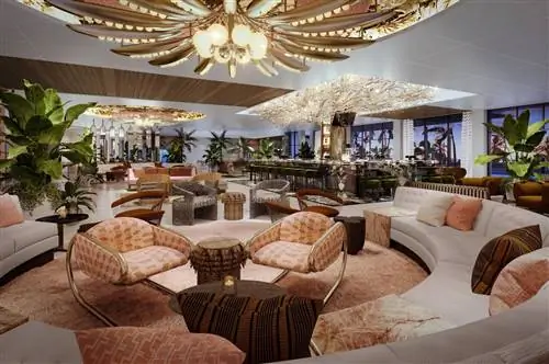 Новый роскошный отель US PGA National Resort Spa lounge