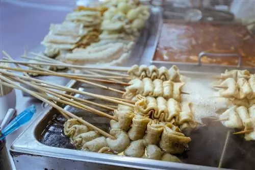 уличная еда pojangmacha odeng уличная еда pojangmacha odeng