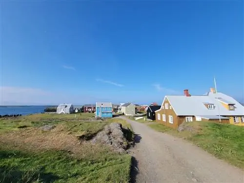 Каково это – поесть в исландском отеле Flatey, одном из самых удаленных ресторанов в мире