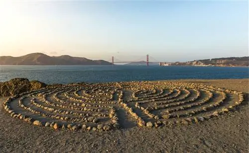 земли заканчиваются возле SF