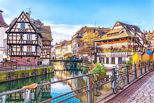 езда на велосипеде по франции - маленькая франция