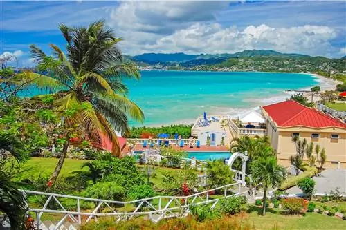 прибрежный вид на город Гренада