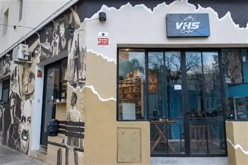 VHSCafe-экстерьер-кафе комиксов