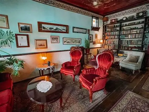 маккарти ак ма джонсон лобби