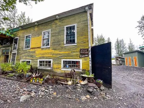 Здание альпийских гидов Маккарти Сент-Элайас