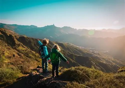 Как совершить успешную первую туристическую поездку с детьми