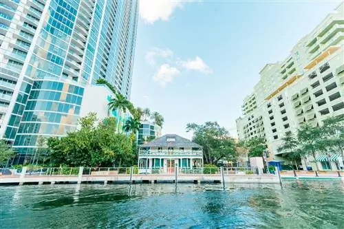 Нью-Ривер - отличное место для каякинга Форт-Лодердейл