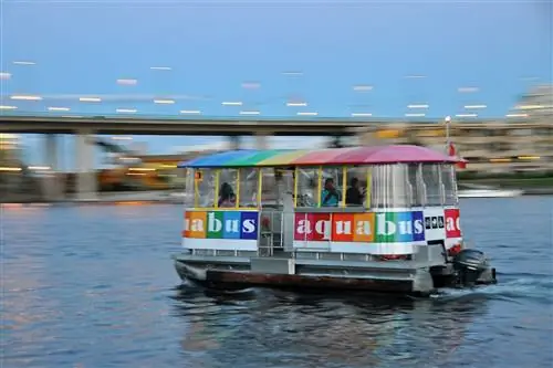 Аквабус в Ванкувере, Канада