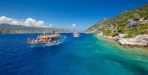 &copy; Скотт Спорледер - Turq Essay-339