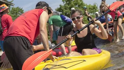 Байдарка Траверс Сити