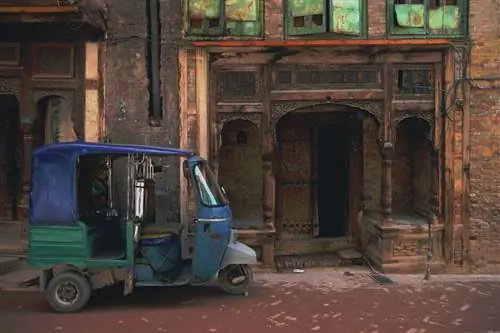 рикша в пешаваре пакистан