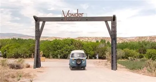Yonder Escalante - самый гламурный парк для автодомов в Юте - и многое другое