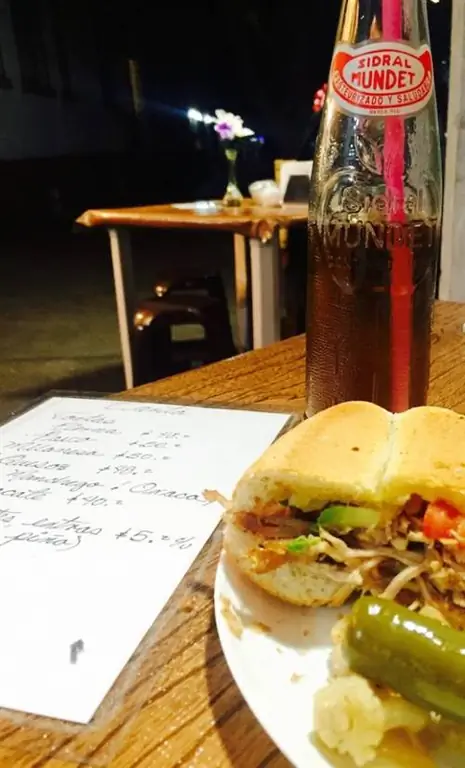 тортас-де-пьерна-и-печуга-600x991