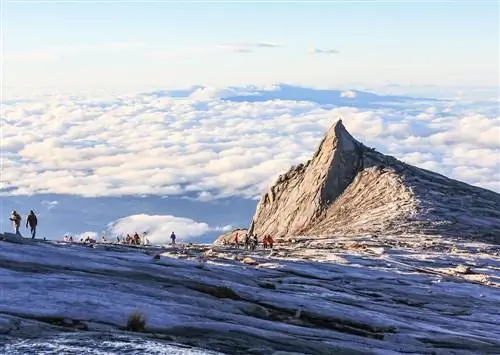 13 гор, на которые нужно взобраться, прежде чем умереть