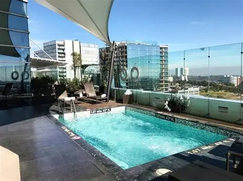 Отель с бассейном в Мехико