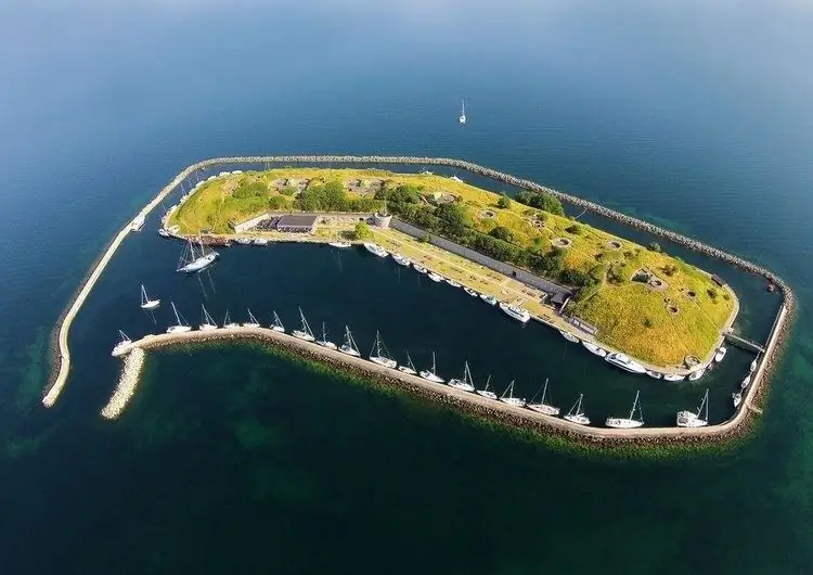 Flakfortet снова открыт