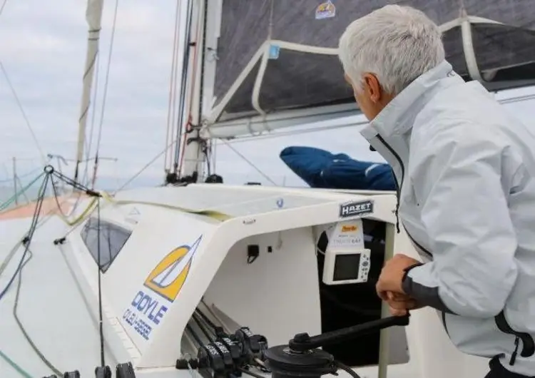 Перед Хенриком Масековицем стоит задача?