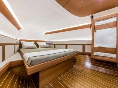 холми! Club Swan 50 Nautor интерьер 2016 PR_419