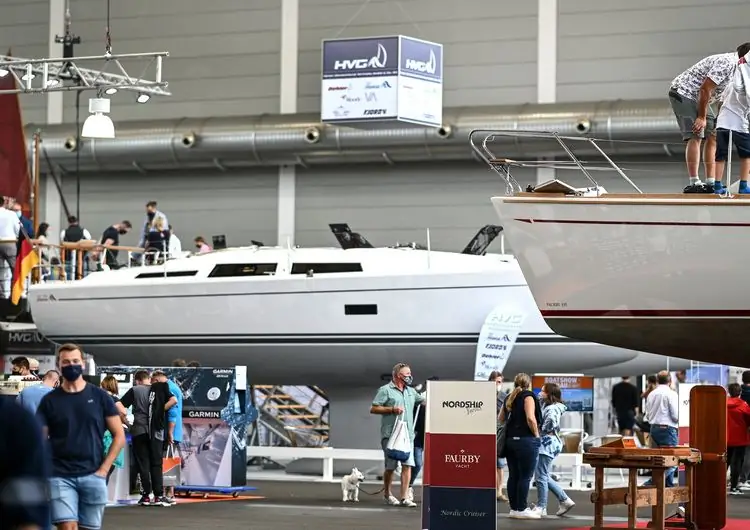 Бухгалтерский баланс Interboot: «Вознаграждение за мужество»