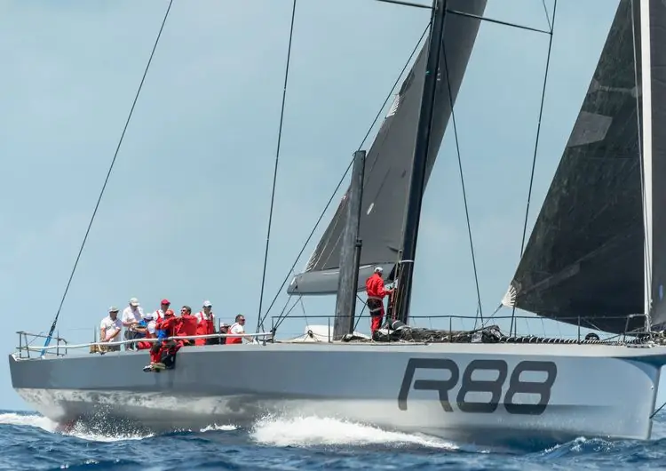 «Рамблер 88» сдается из-за поломки руля направления