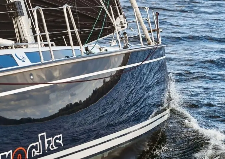 Средства по уходу и чистке для яхт