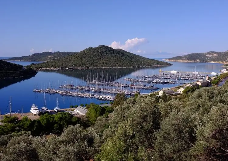 Турецкие марины предлагают скидки