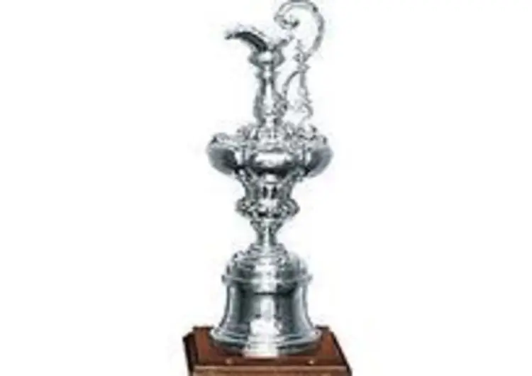 Честь для морских легенд