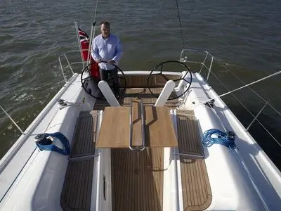 холми! Делер 41