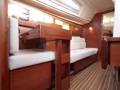 холми! Делер 41