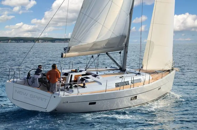 Hanse 445