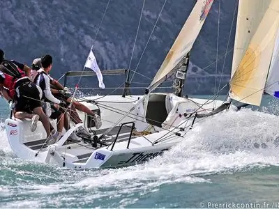 холми! Чемпионат мира Melges 24