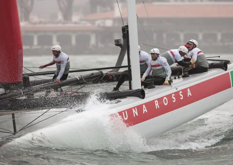 Свежий ветер, юная юность