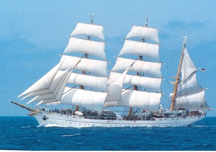 Ремонт "Горх Фока" продолжится