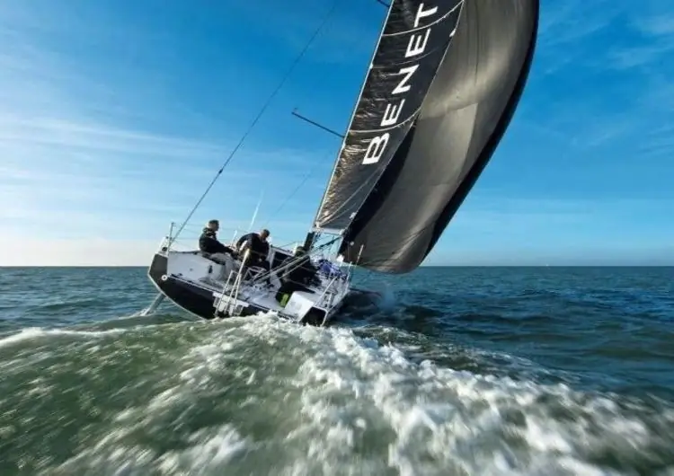 Баснословная цена на крупногабаритный фольдер? Почти